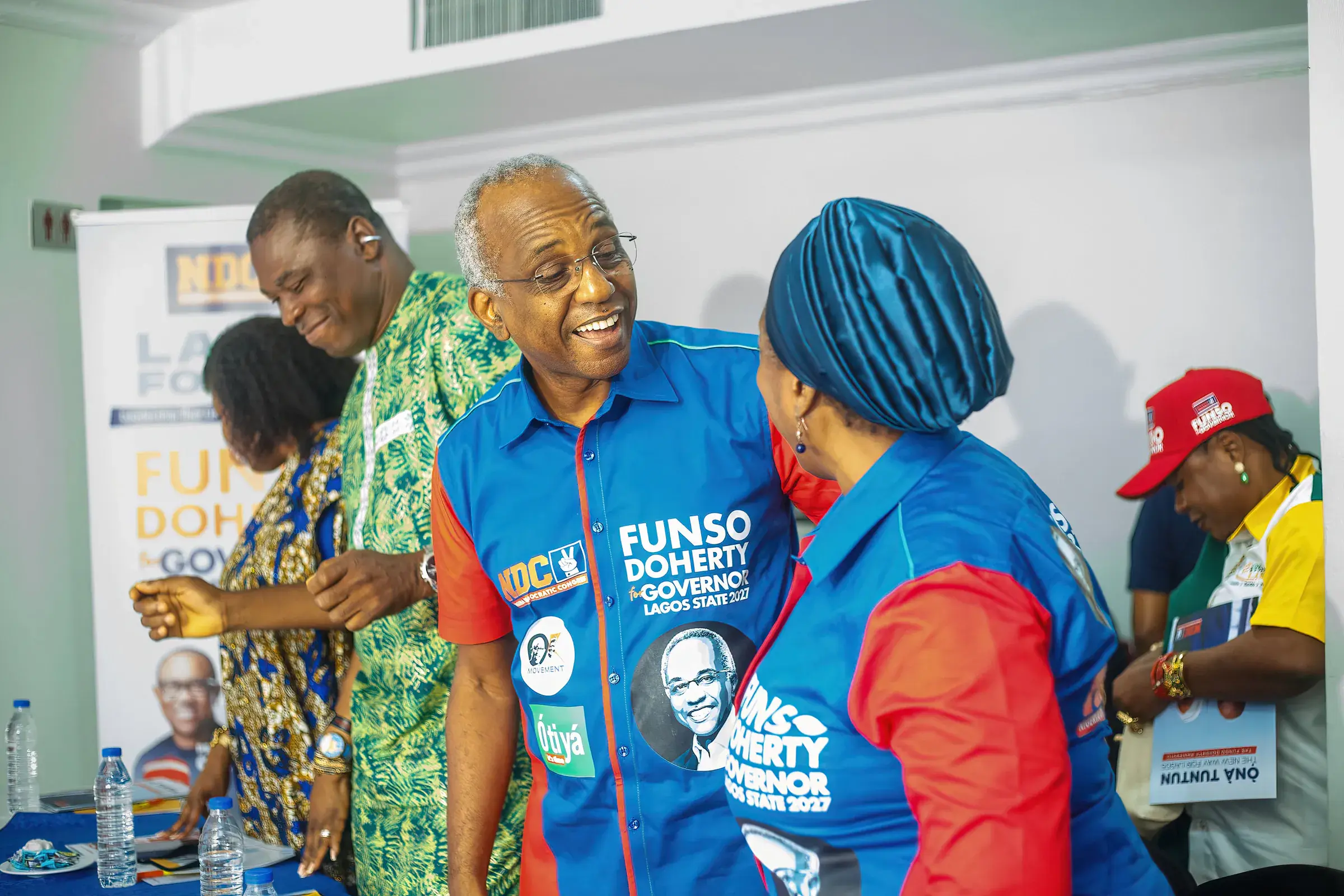 Funso Doherty with people at the unveiling of Tolani Animashaun and the Ọ̀nà Tuntun manifesto.